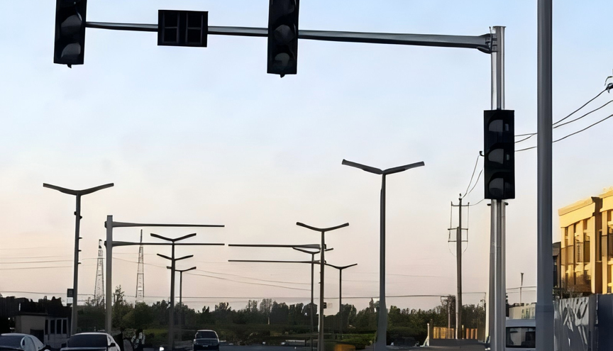 Kebanyakan bandar sedang dalam proses menggantikan lampu isyarat pijar mereka dengan unit LED