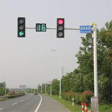 Tiang Lampu Isyarat F-Shape Tiang Lampu Isyarat F-Shape